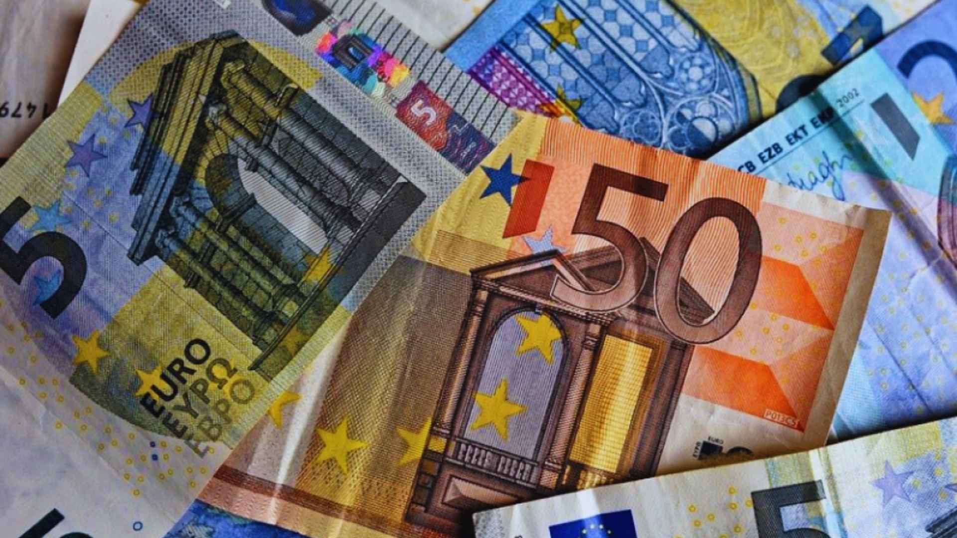 La Audiencia de Zaragoza libra a una mujer del pago del 70% de la deuda que arrastraba con Hacienda - Javier Lagunas Abogados